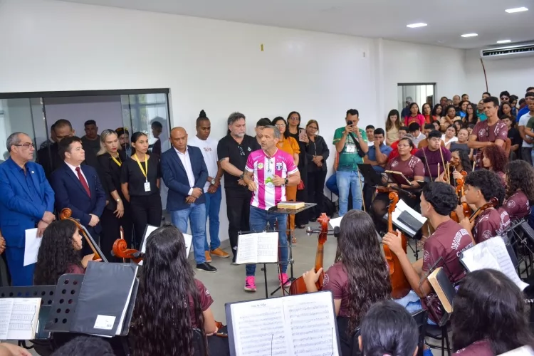 Prefeito interino de Macapá, Pedro DaLua, oficializa a criação da Secretaria da Juventude e realiza posse do primeiro secretário da pasta