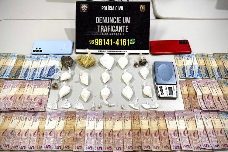 PC prende dois em flagrante e apreende drogas em Macapá