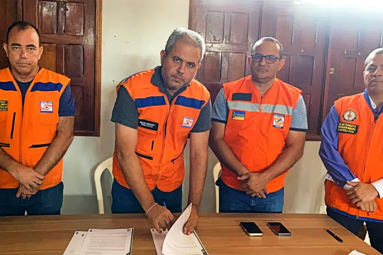 Prefeito Bruno Mineiro decreta situação de emergência no município devido à estiagem