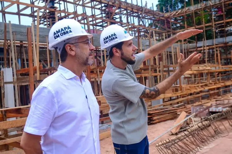 Governador Clécio Luís vistoria avanço da reconstrução do Ginásio Paulo Conrado, em Macapá