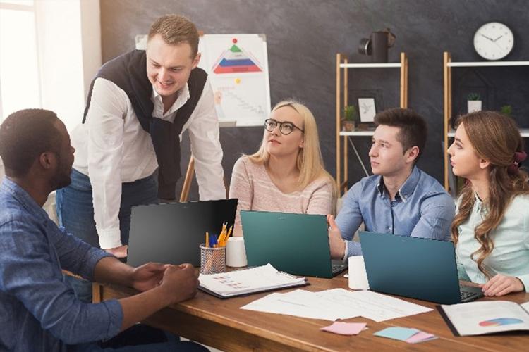 Acer As A Service chega ao Brasil para locação de equipamentos B2B