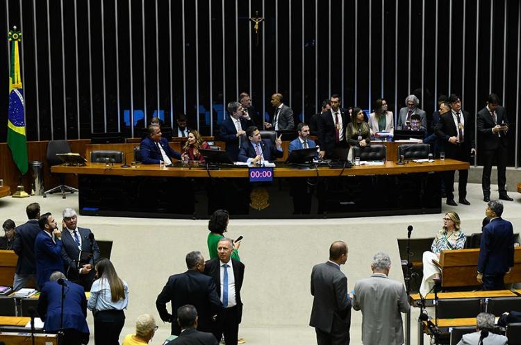 Comissões fazem ajustes em emendas ao Orçamento de 2024