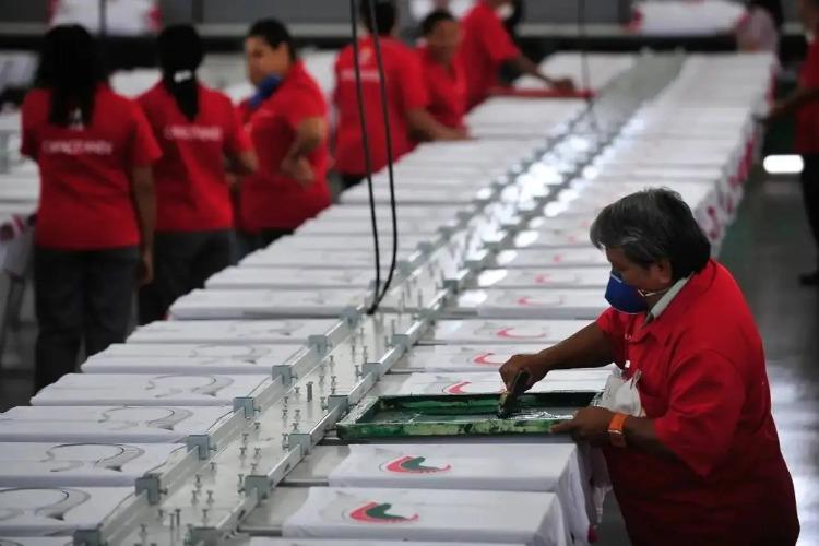 CNI: preferência por produtos nacionais nas compras públicas amplia competitividade da indústria brasileira