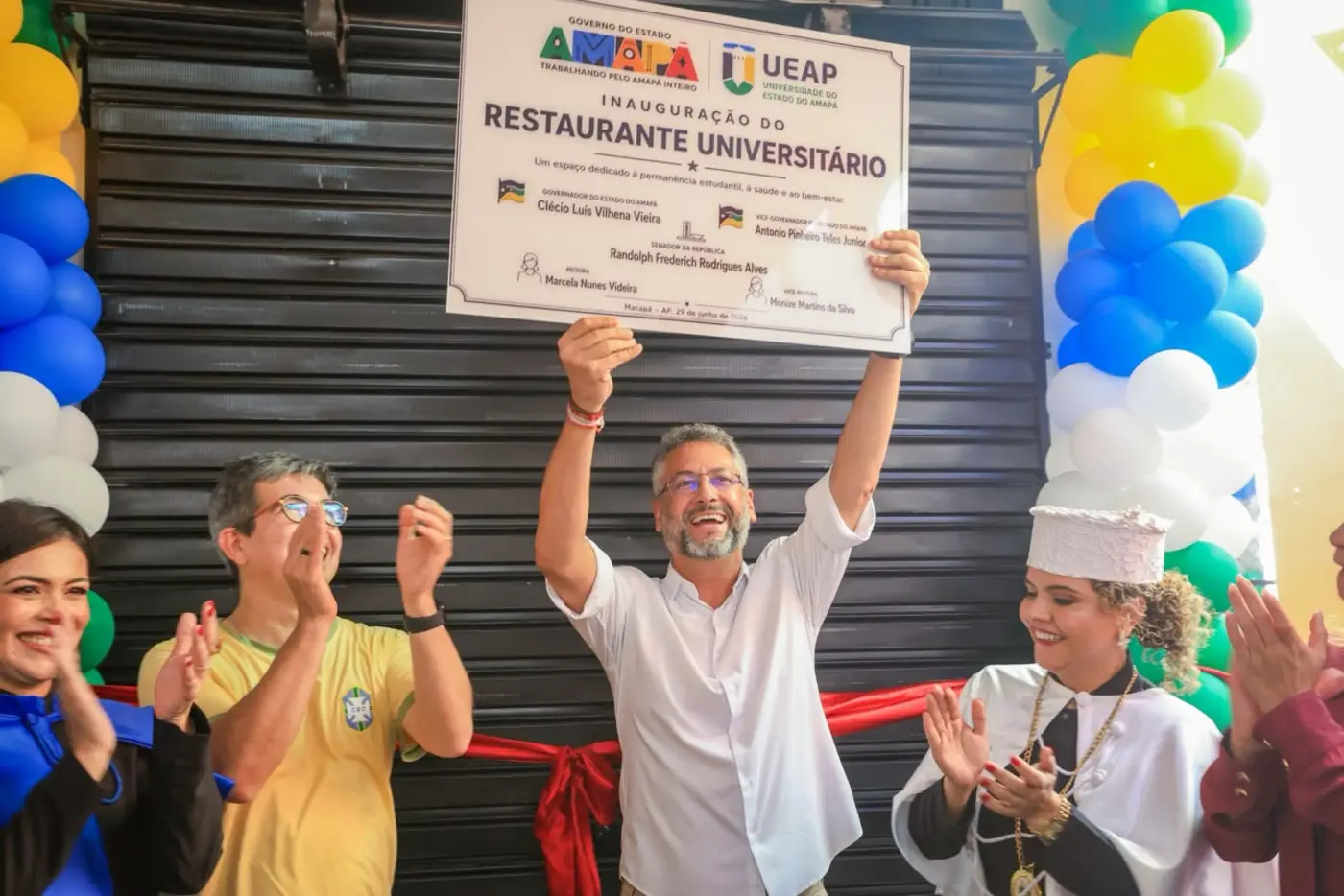 Governador Clécio entrega primeiro Restaurante Universitário da Ueap e empossa nova gestão da universidade 