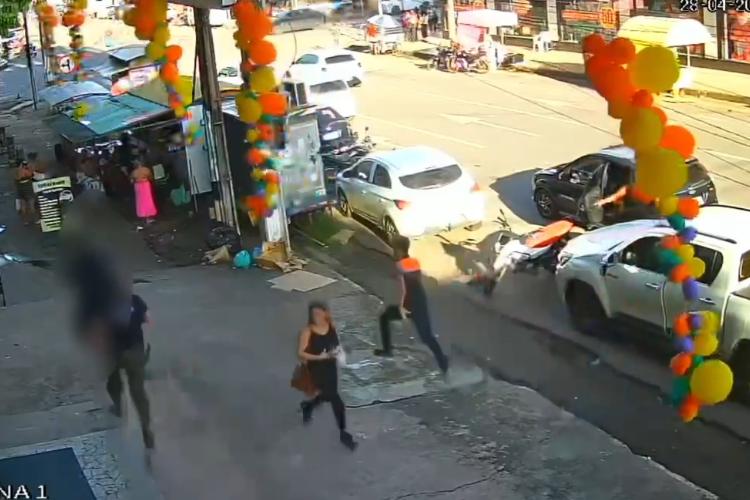 Terror no centro: mulher é estuprada por colega dentro de loja e autor é preso