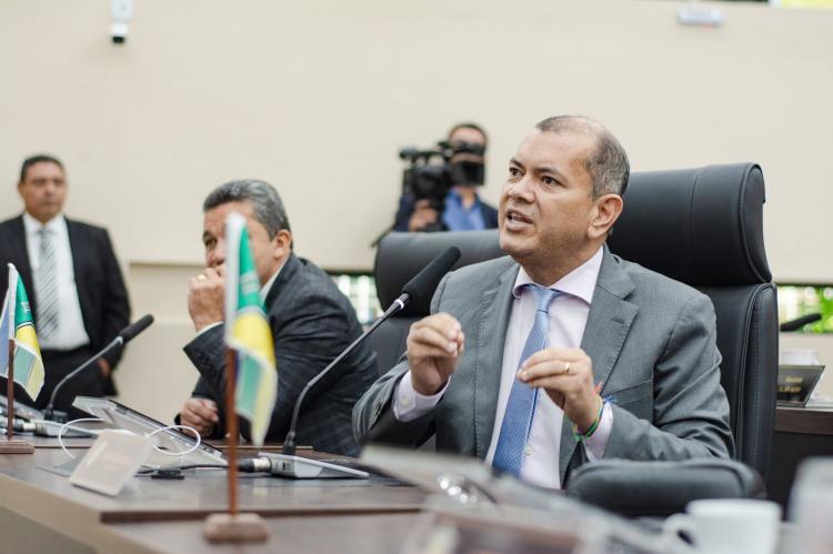 Júnior Favacho apresenta requerimentos para inovações sustentáveis na Expofeira 2024