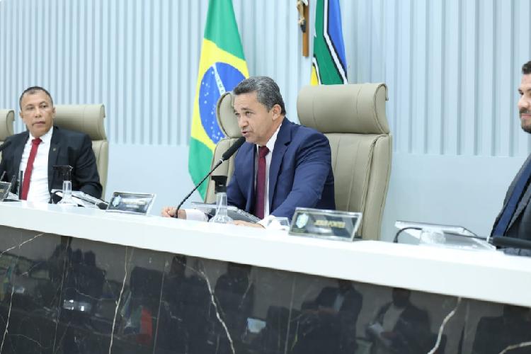 Parlamentares repercutem visita do presidente Lula ao Amapá durante sessão plenária