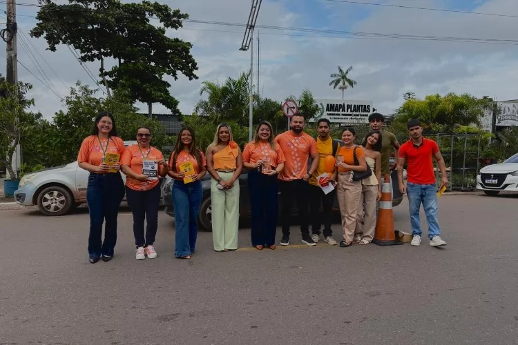 Prefeitura de Santana realiza blitz do Abril Laranja para conscientizar sobre maus-tratos aos animais