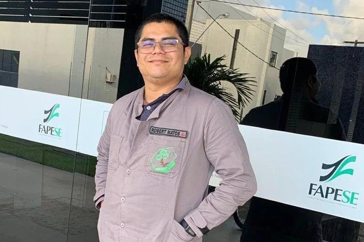 Docente do Curso de Física recebe menção honrosa no Prêmio CAPES de Tese 2023