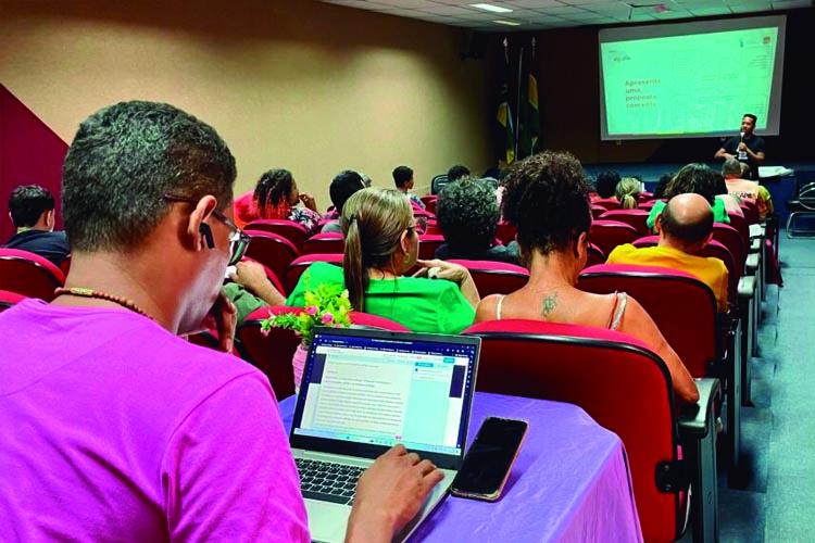 População LGBTQIA+ é capacitada para concorrer a editais de R$ 500 mil