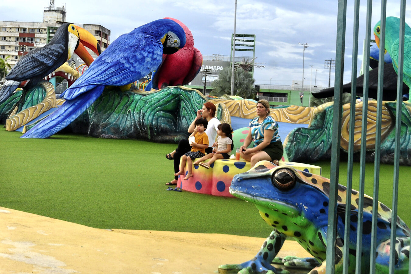 Prefeitura de Macapá realiza blitz educativa na Selvinha do Parque do Meio do Mundo