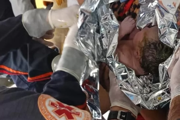 Parto é realizado em ambulância após resgate aeromédico no Amapá