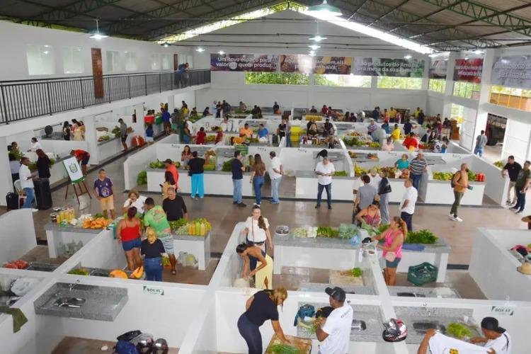 Governo do Estado entrega a nova Feira do Produtor Rural de Santana totalmente revitalizada e ampliada