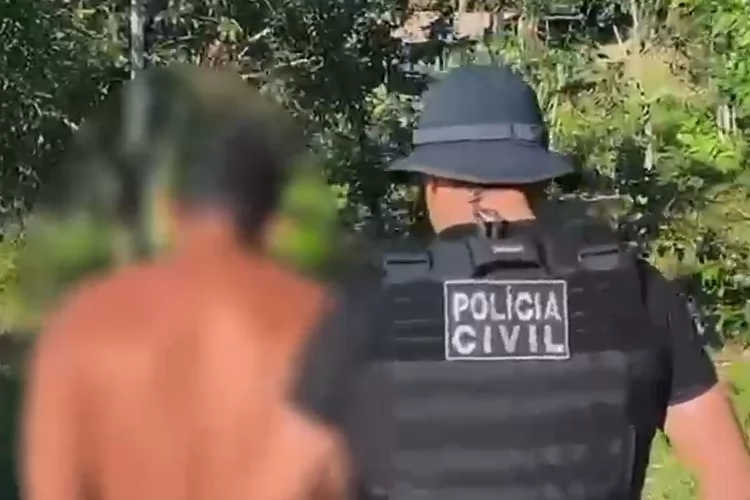 Em Mazagão, Polícia Civil prende indivíduo pela prática do crime de estupro de vulnerável, na comunidade do Maracá.