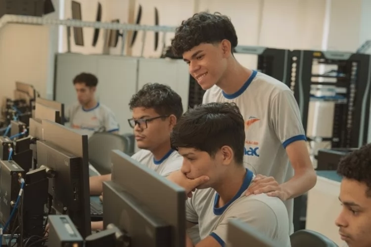 Senac e Cisco: filme mostra parceria que transforma vidas