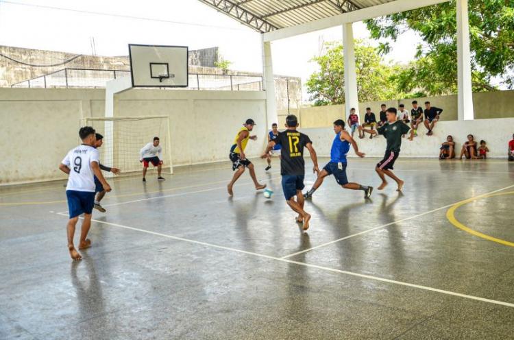 Famílias dos residenciais celebram Dia dos Pais com futebol e atrações culturais promovidas pelo Governo do Amapá