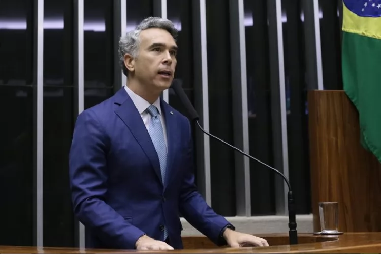 Câmara aprova projeto que cria o Sistema Nacional de Educação