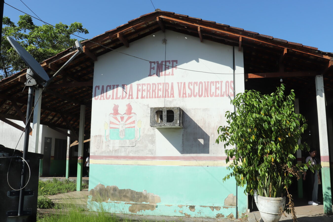 Prefeitura de Macapá inicia plano de melhorias em escolas municipais da Fazendinha com ações imediatas e projetos estruturantes