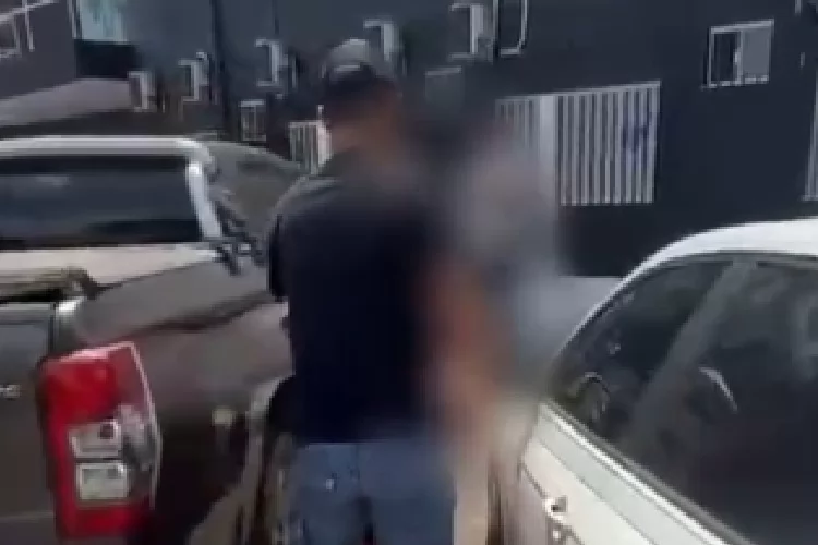 Em Santana, PC apreende adolescente em flagrante com arma de fogo e drogas