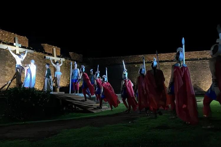 Semana Santa: Espetáculos teatrais da Via Sacra mobilizam Macapá e municípios do Amapá