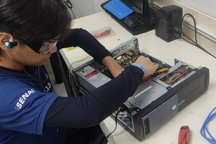 SENAI Amapá abre seleção gratuita para curso Técnico em Informática