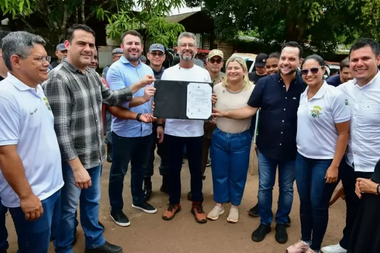 Governador Clécio assina ordem de serviço para reconstrução completa da Delegacia de Polícia Civil de Serra do Navio