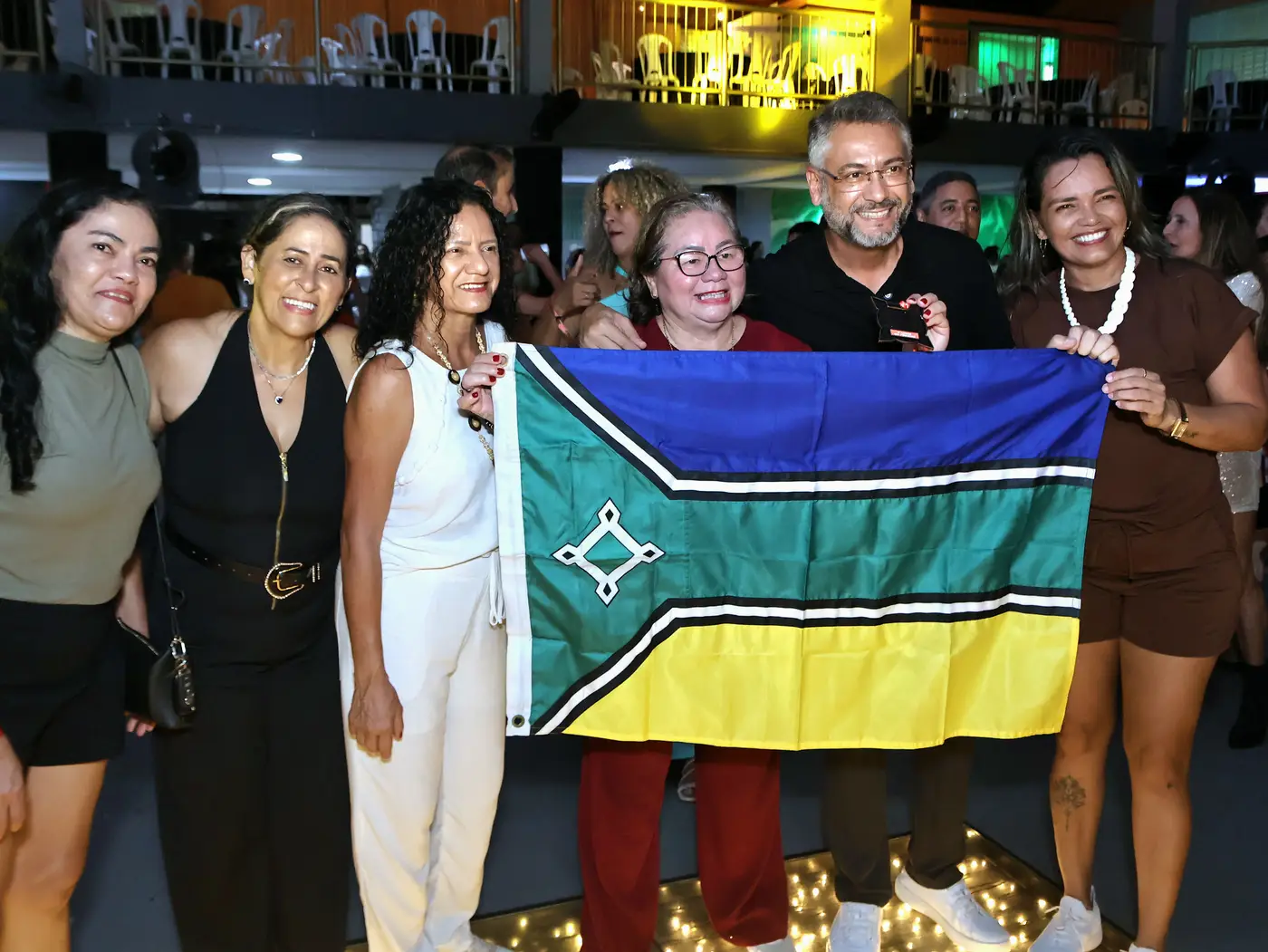Em encontro com atletas, governador Clécio celebra Norte-Nordeste de Basquete Master no Amapá: "um campeonato marcado pela grandeza e organização"