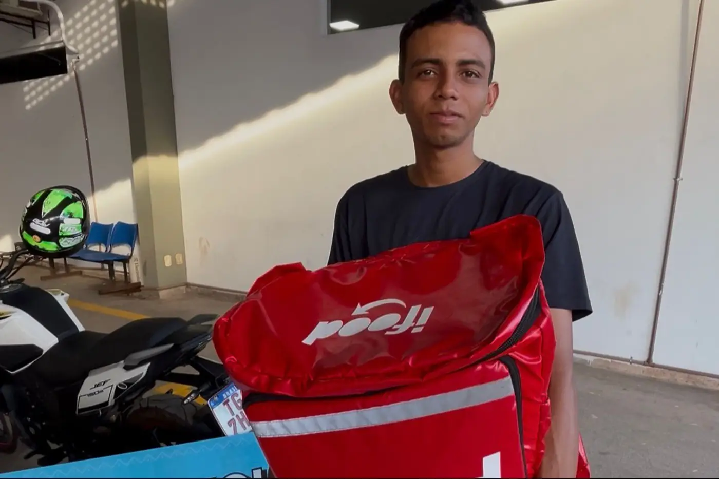 Entregador de aplicativo conquista aprovação na prova prática do programa ‘Habilita Amapá’