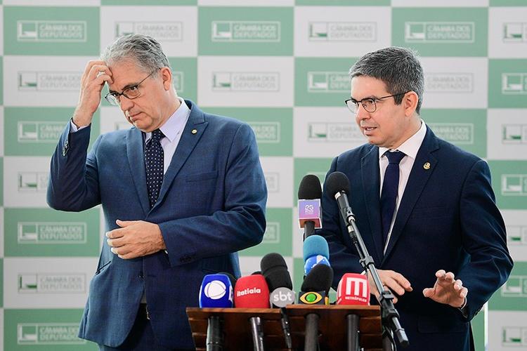 Para Randolfe, LDO “respeita espírito” de contingenciamento proposto pelo governo
