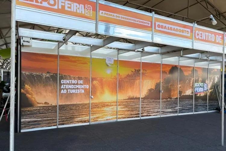 Centro de Atendimento ao Turista reúne agentes de viagens e guias credenciados para orientar visitantes na Expofeira 2026