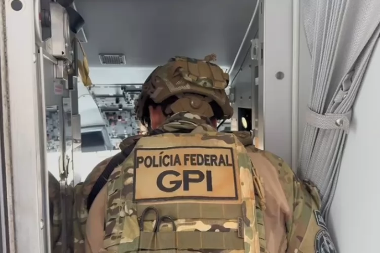 Polícia Federal faz varredura em aeronave no Aeroporto Internacional de Macapá
