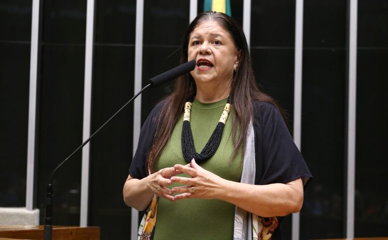 Lei amplia para 12 meses prazo para denúncia de violência doméstica - Notícias