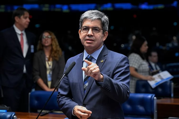 Ajuda de custo a paciente que se trata no SUS em outro município agora é lei