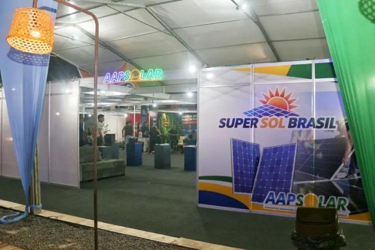 AAPSOLAR orienta consumidores sobre escolha e dimensionamento de sistemas de energia solar na Expofeira 2026