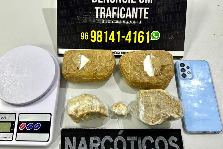 PC prende casal em flagrante e apreende drogas em Macapá