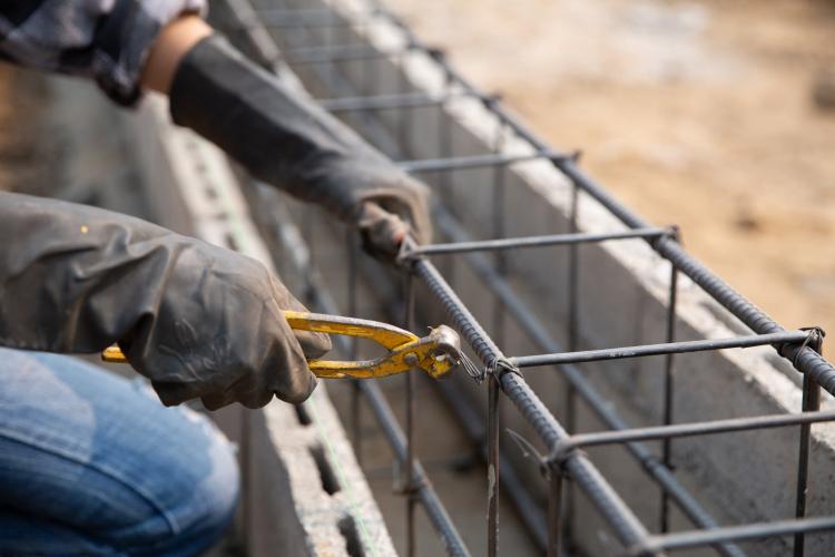 Engenheiro civil destaca importância do planejamento e materiais na construção