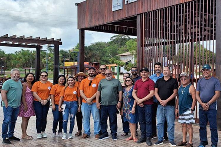 29° Festival do Abacaxi: Prefeito Bessa coordena encontro estratégico