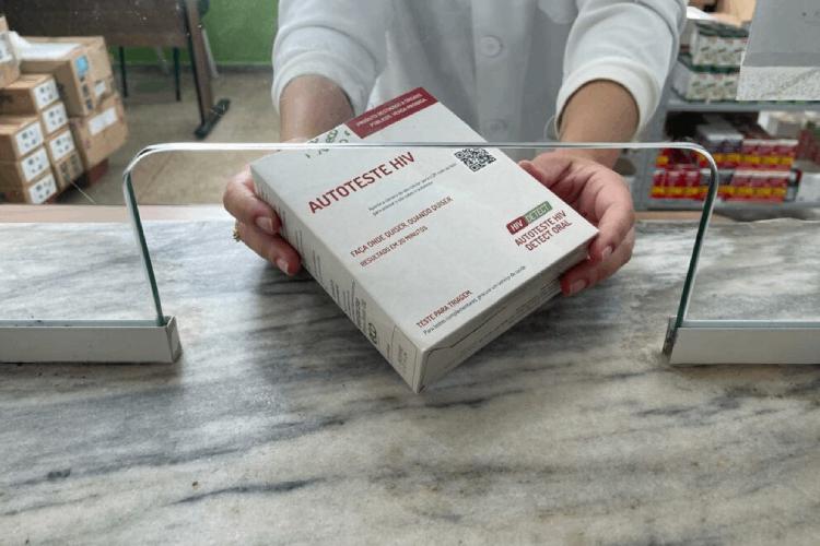 Macapá amplia testagem de HIV com autotestes em 11 UBSs