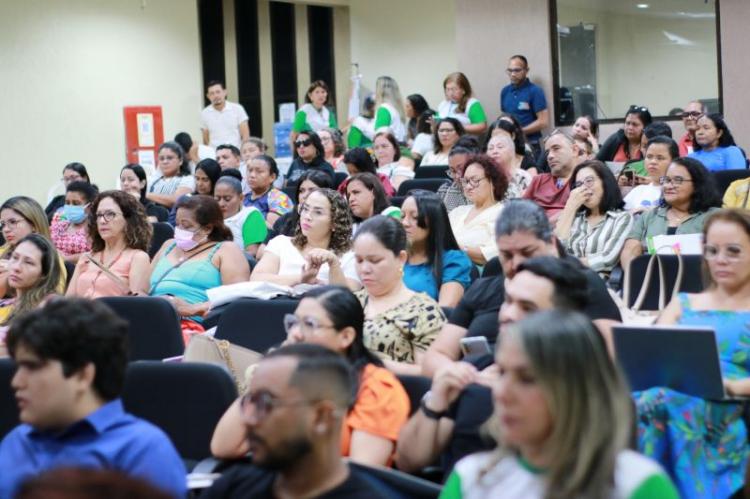 Governo do Estado debate a inclusão de pessoas com deficiência na educação do Amapá
