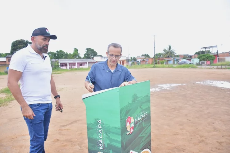 Prefeito Pedro DaLua assina ordem de serviço para construção de Complexo Esportivo Comunitário no Brasil Novo
