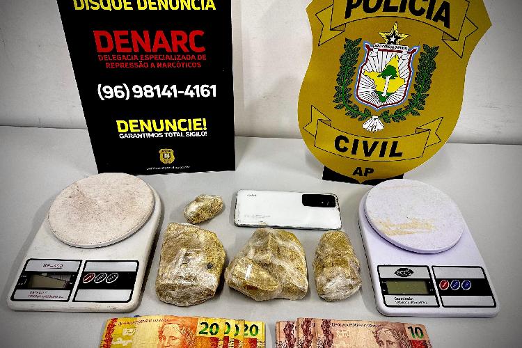 Polícia Civil prende jovem por tráfico de drogas em Santana