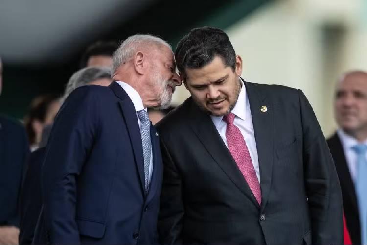 Lula nomeia presidente da Telebras como novo ministro das Comunicações