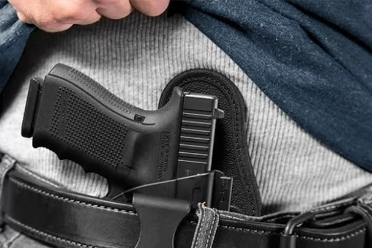 Porte de arma: confira as 10 profissões citadas em projetos no Congresso
