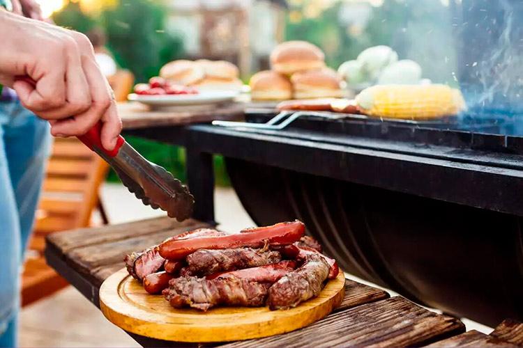 Shoyu pode ser utilizado de diferentes formas no preparo de churrasco