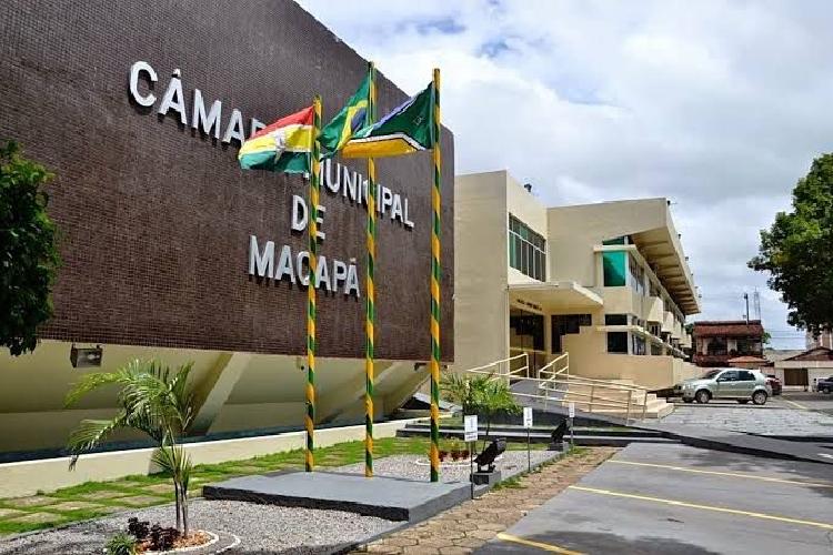Câmara de Macapá convoca secretário de Comunicação para esclarecer contratos com empresa