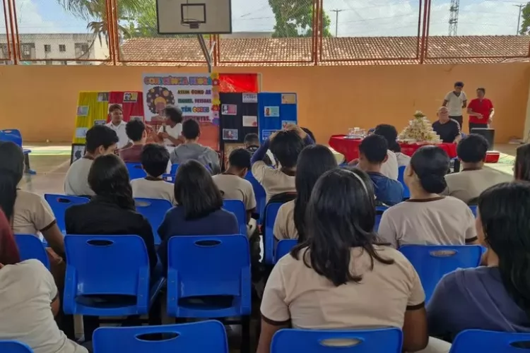 Governo do Amapá promove ações educativas sobre identidade e cultura afro-brasileira na Escola Reinaldo Damasceno, em Macapá