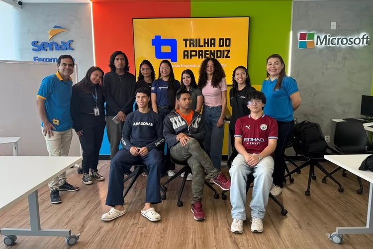 Programa de voluntariado da Ambev impulsiona empregabilidade juvenil na Amazônia