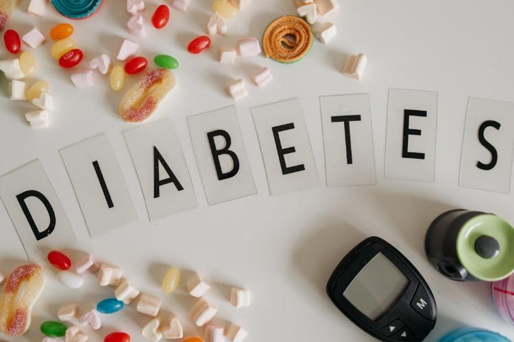 Diabetes além do físico: 70% dos brasileiros que vivem com a condição relatam impacto emocional significativo da doença