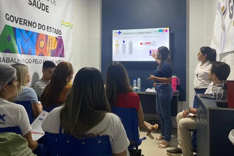 Fundação de Saúde aprimora cuidados com feridas e curativos com capacitação de profissionais do Anexo do HE em Macapá