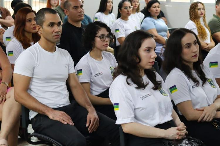 Aula inaugural para os aprovados no concurso da Fundação da Criança e do Adolescente no Amapá